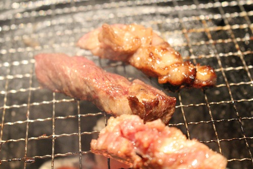炭火焼肉 かんたんのカルビが美味かった ランチの感想 岡山市 まこぱぐ