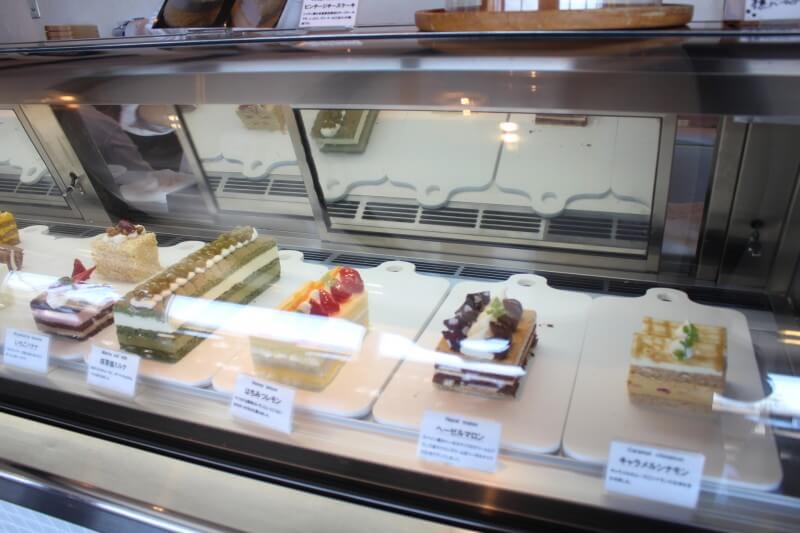 人気洋菓子店シェ タニのケーキバイキングへ 種類や店内の様子など徹底レビュー まこぱぐ